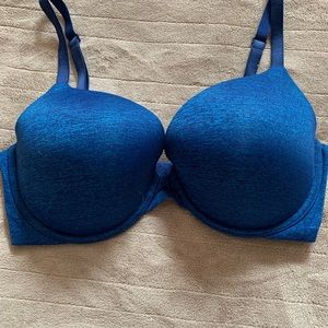Victoria’s Secret bra 36DD